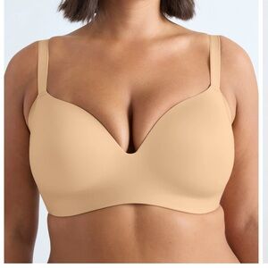 Knix Bra size 36DD in warm sand tone